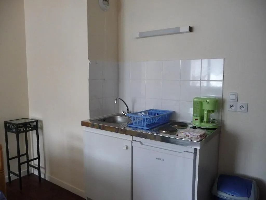 Ξενοδοχείο με διαμερίσματα Residence Au Fil De L'Eau Châteaulin